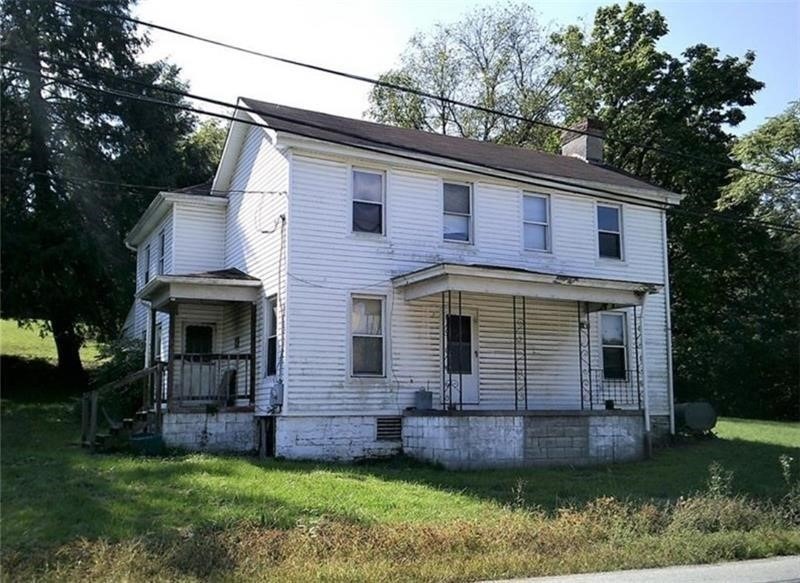 Grange Rd, Charleroi, PA 15022