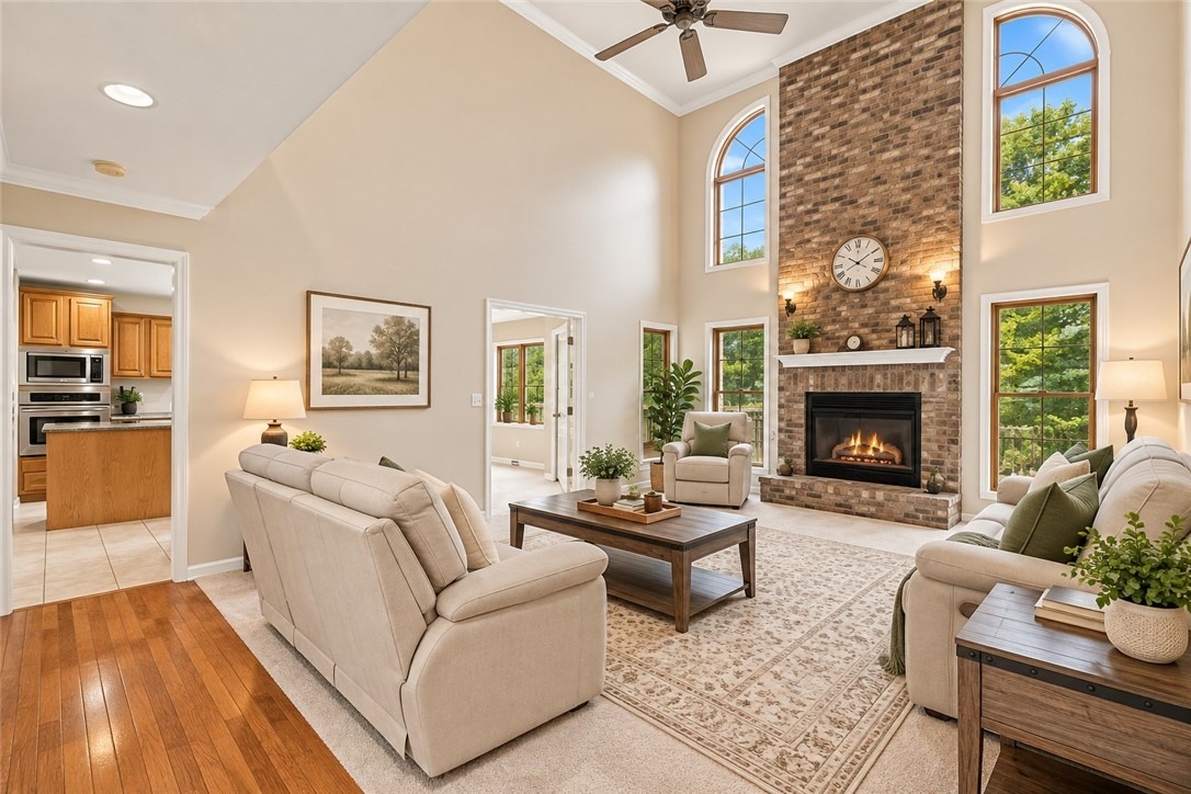 Meadow Dr, Beaver Falls, PA 15010