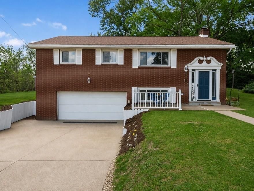 Chris Ct, Pittsburgh, PA 15239 #1
