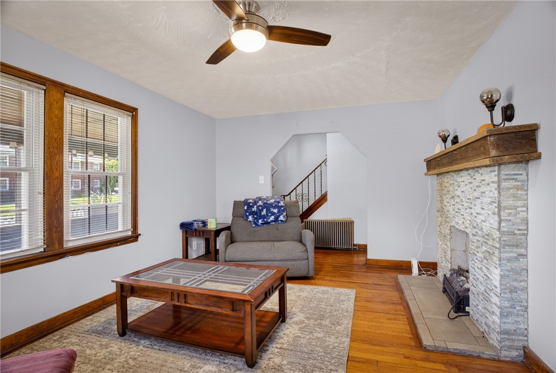 Washington Pike, Bridgeville, PA 15017 #1