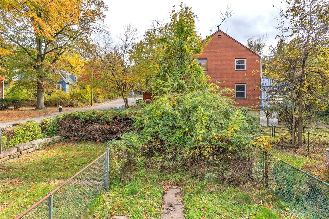 Montier St, Pittsburgh, PA 15221 #1