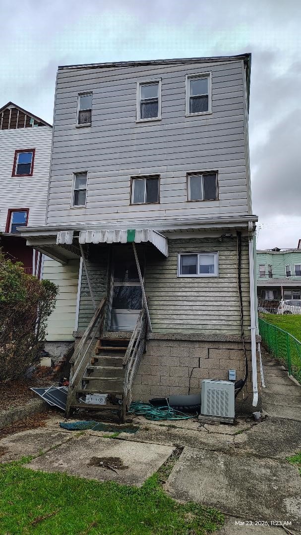 Juliet St, Pittsburgh, PA 15213 #1