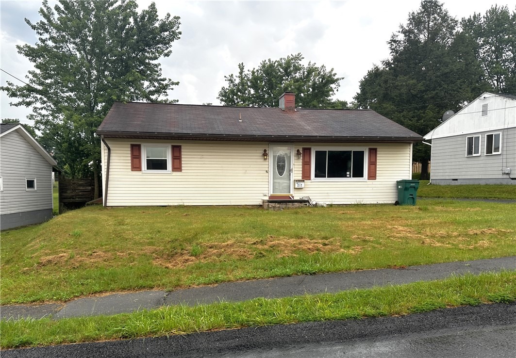 Sherwood Dr, Johnstown, PA 15905
