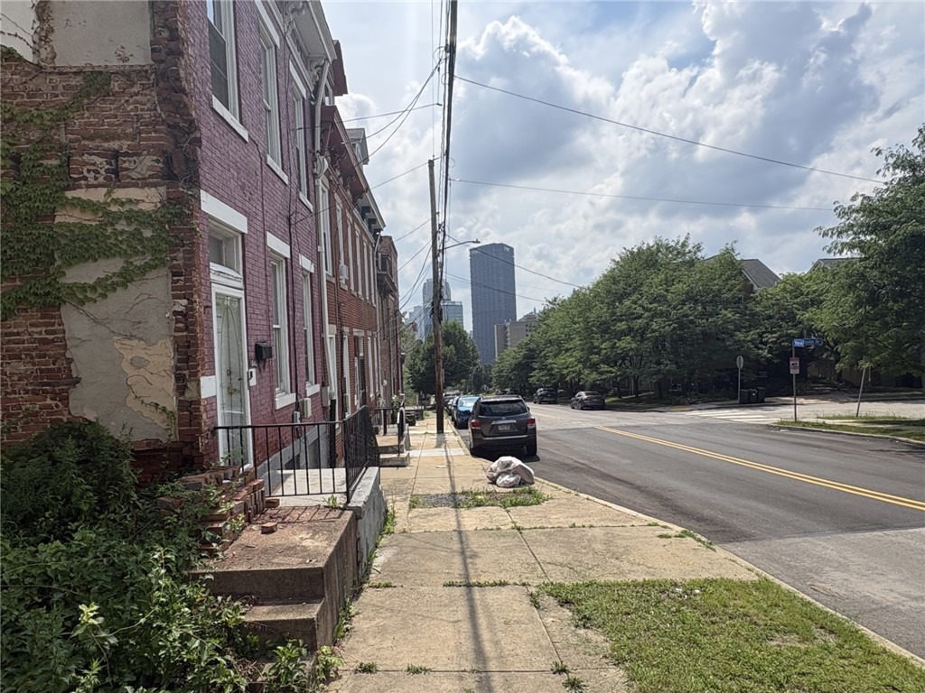 Webster Ave, Pittsburgh, PA 15219 #1