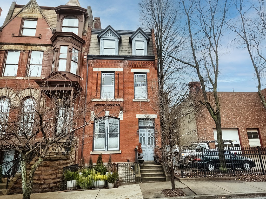 Pressley St, Pittsburgh, PA 15212