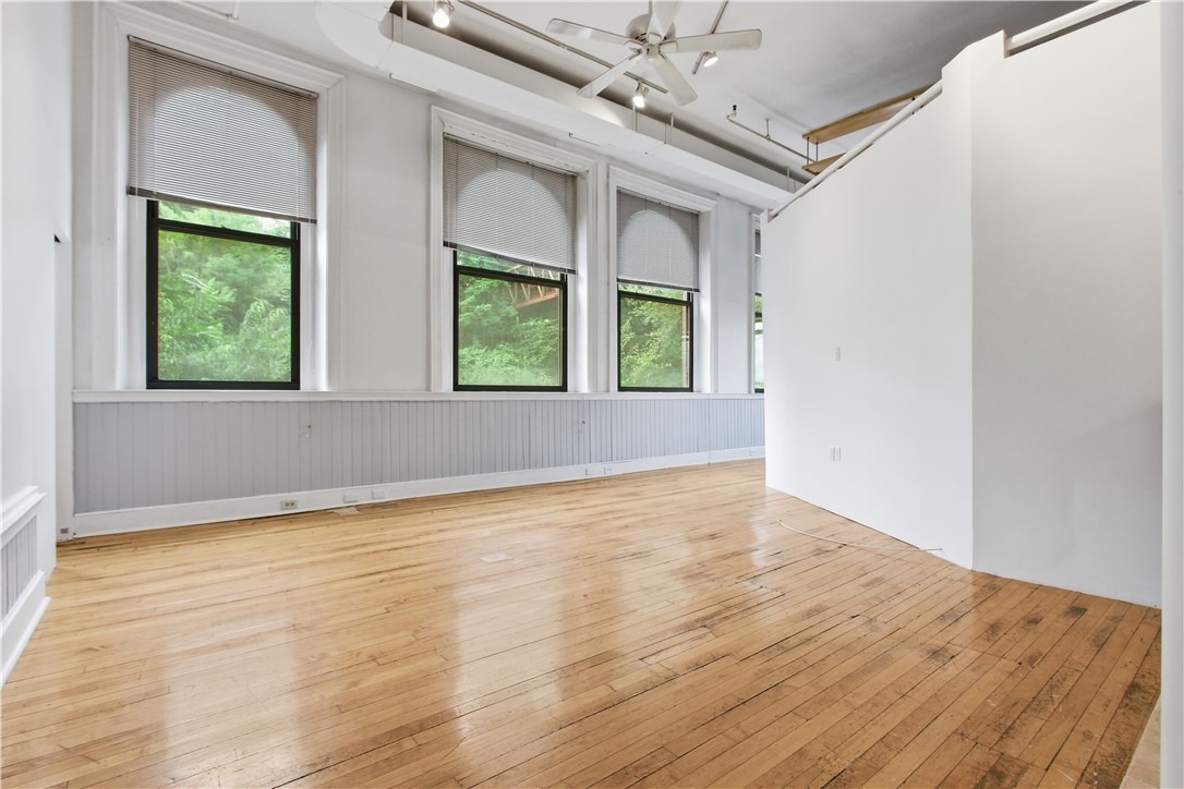 15th St, Pittsburgh, PA 15203