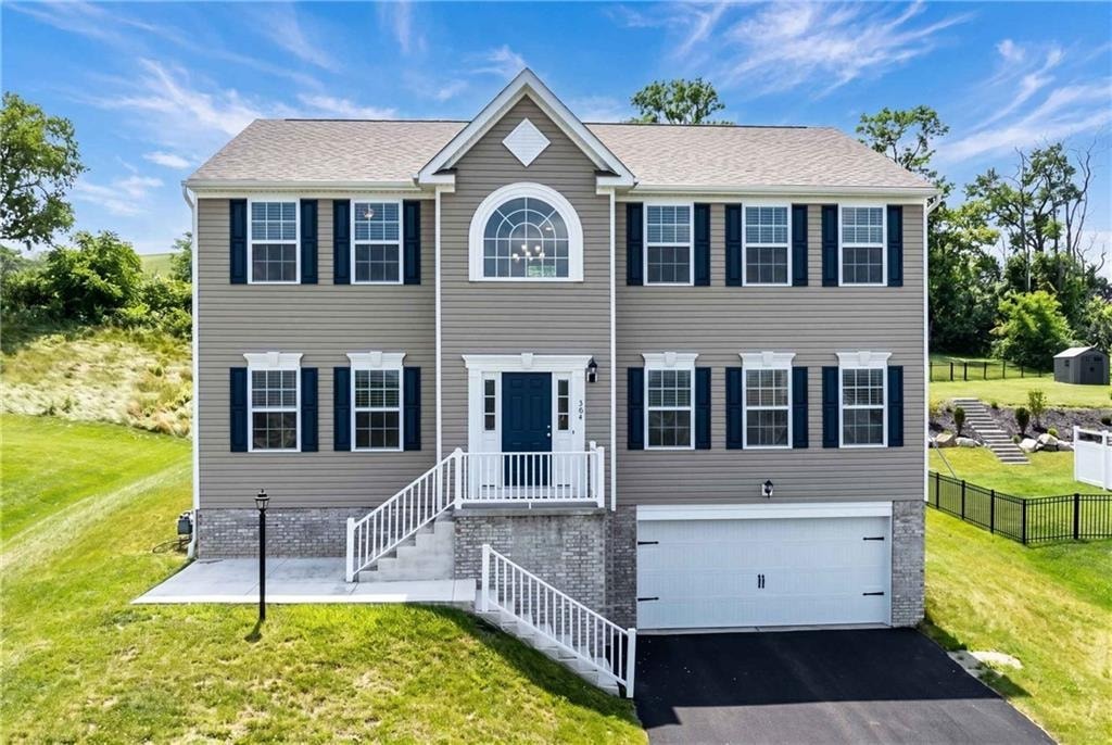 Rose Hill Ct, Canonsburg, PA 15317