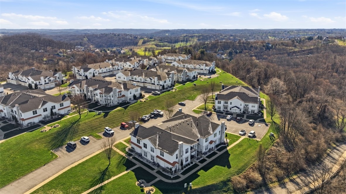 Adams Pointe Blvd, Mars, PA 16046