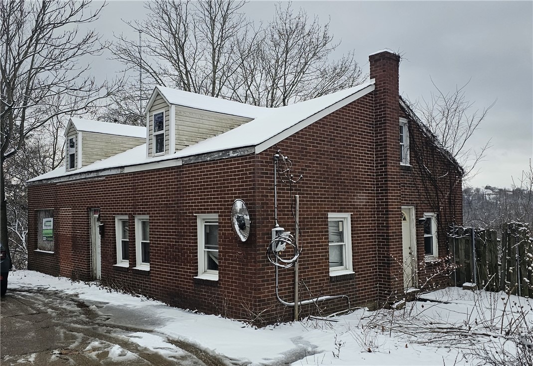 Mount Troy Rd, Pittsburgh, PA 15212