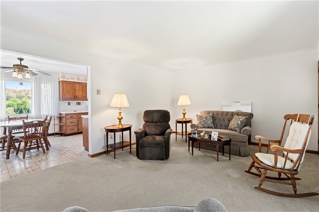 Belrose Dr, Rostraver Township, PA 15012