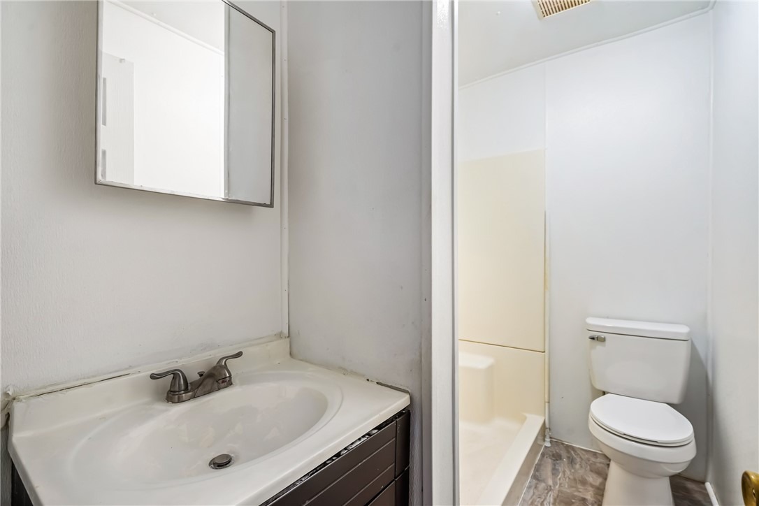 High St, Mckeesport, PA 15132