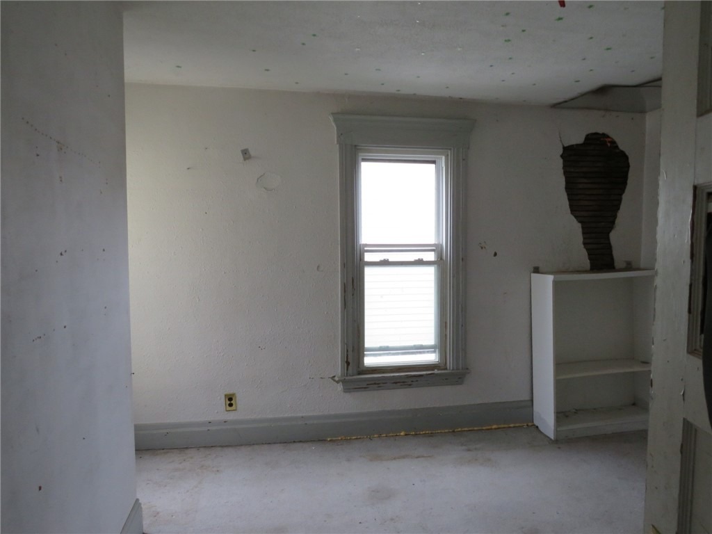 Bruce St, Washington, PA 15301 #1