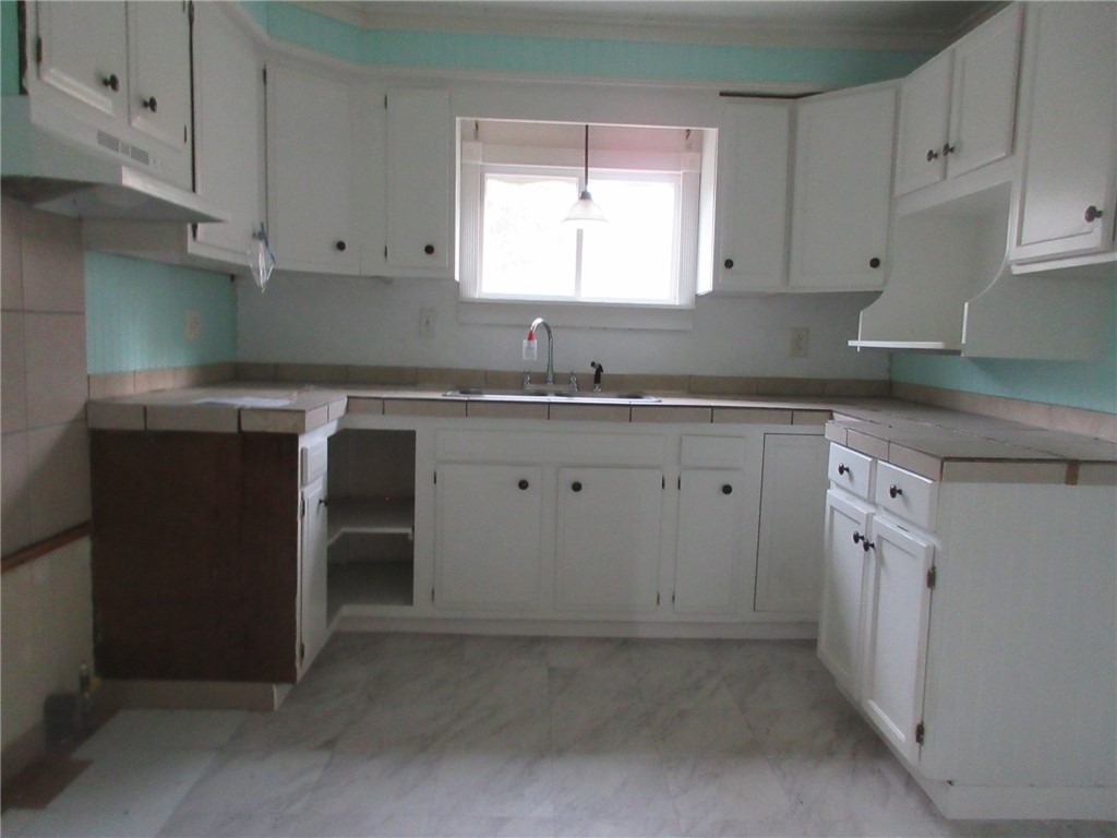Main St, Bentleyville, PA 15314 #1