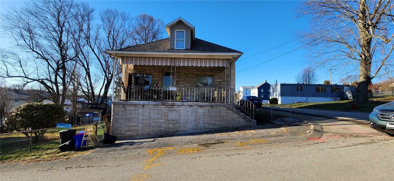 East St, Cardale, PA 15420 #1