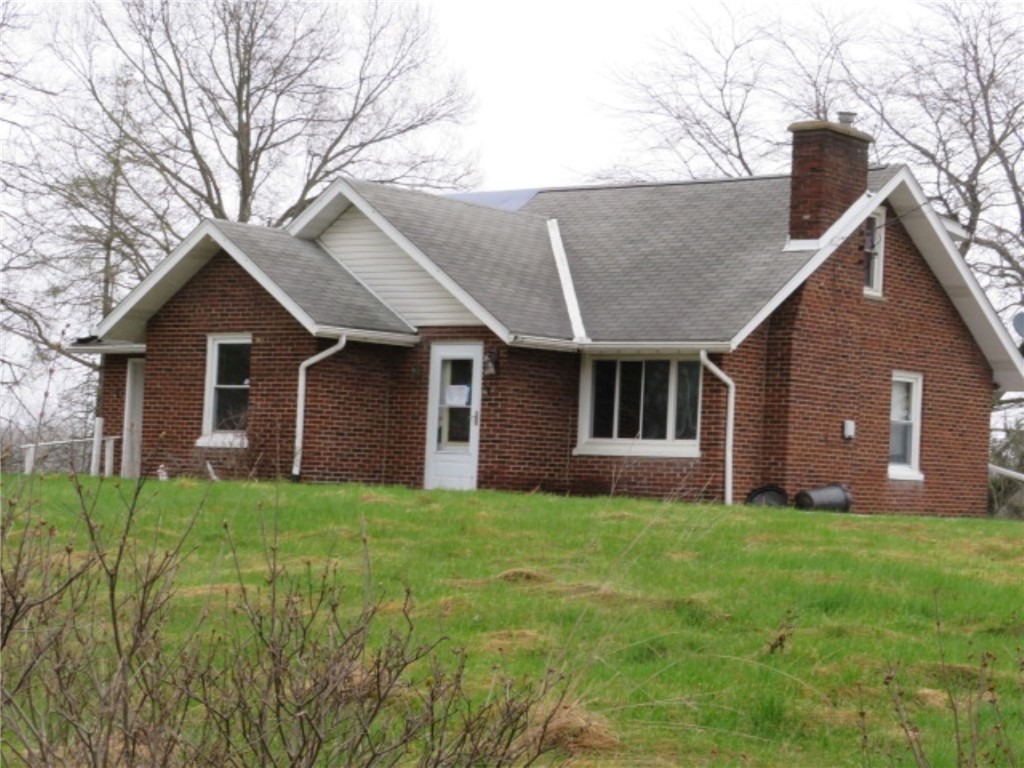 Bakerstown Rd, Tarentum, PA 15084 #1