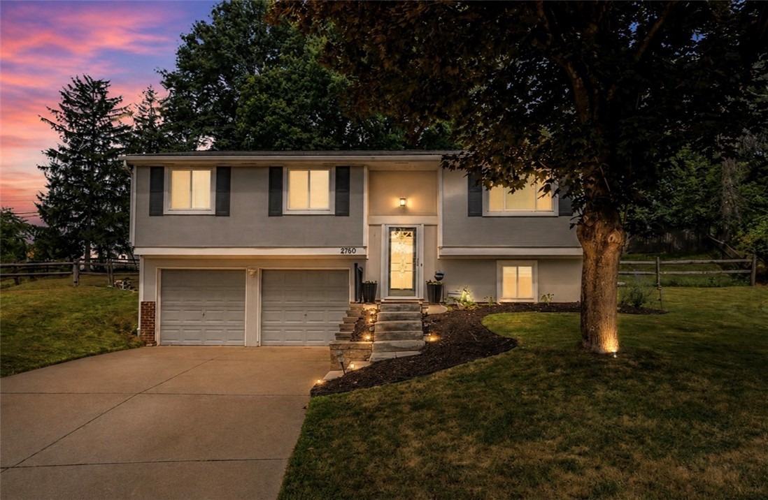 Ravenwood Dr, Bridgeville, PA 15017