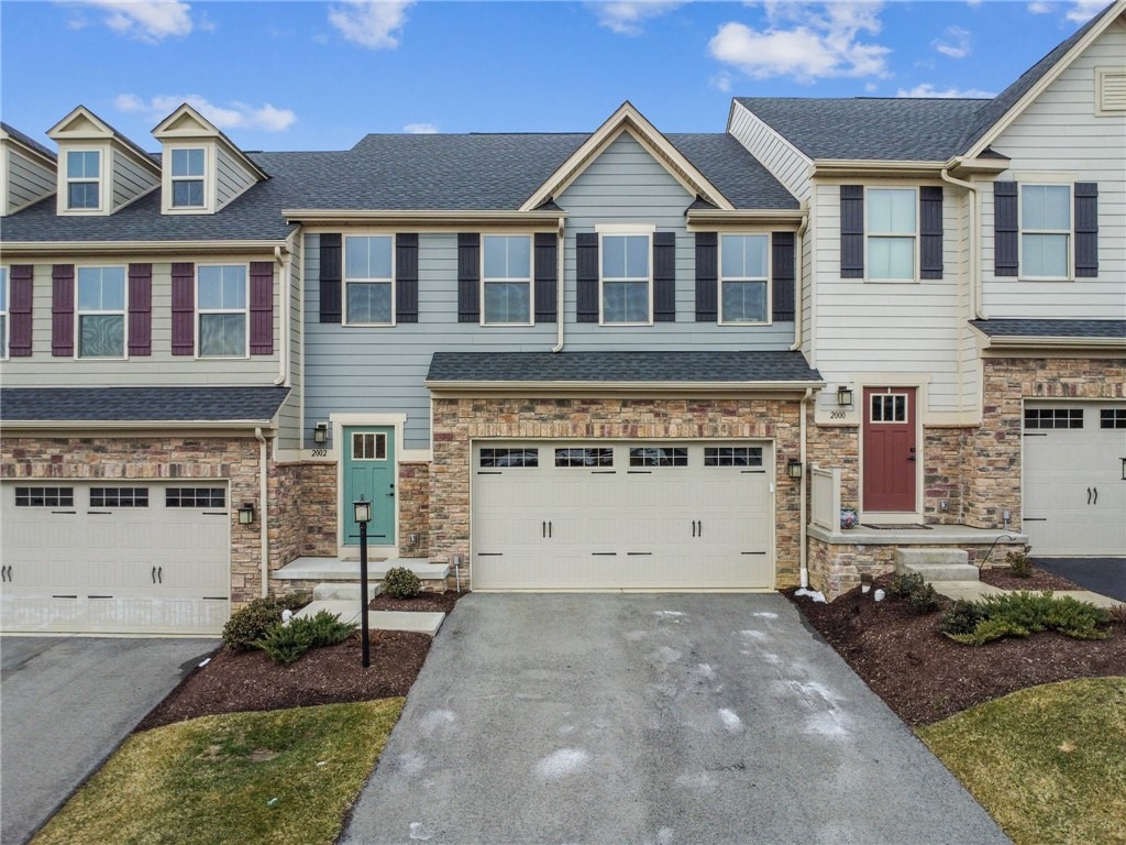 Callaway Dr, Jeannette, PA 15644 #1