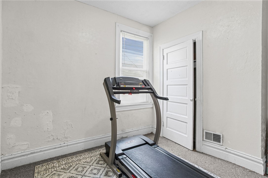 Greenwood St, Pittsburgh, PA 15206 #1