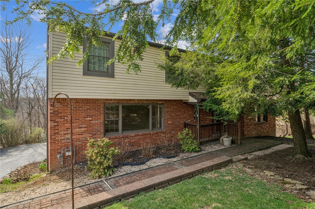 School Rd, Murrysville, PA 15668