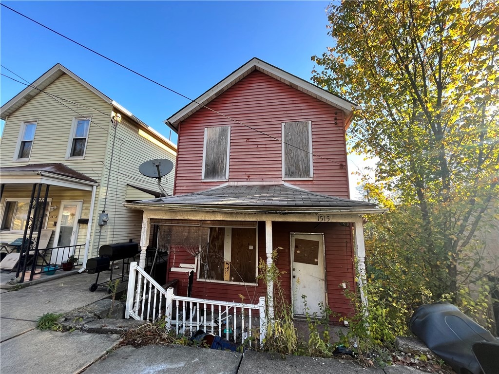 Ridge Ave, Braddock, PA 15104 #1