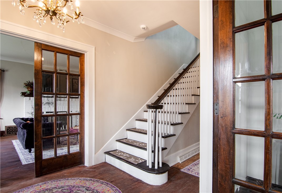 Garfield Ave, New Castle, PA 16105