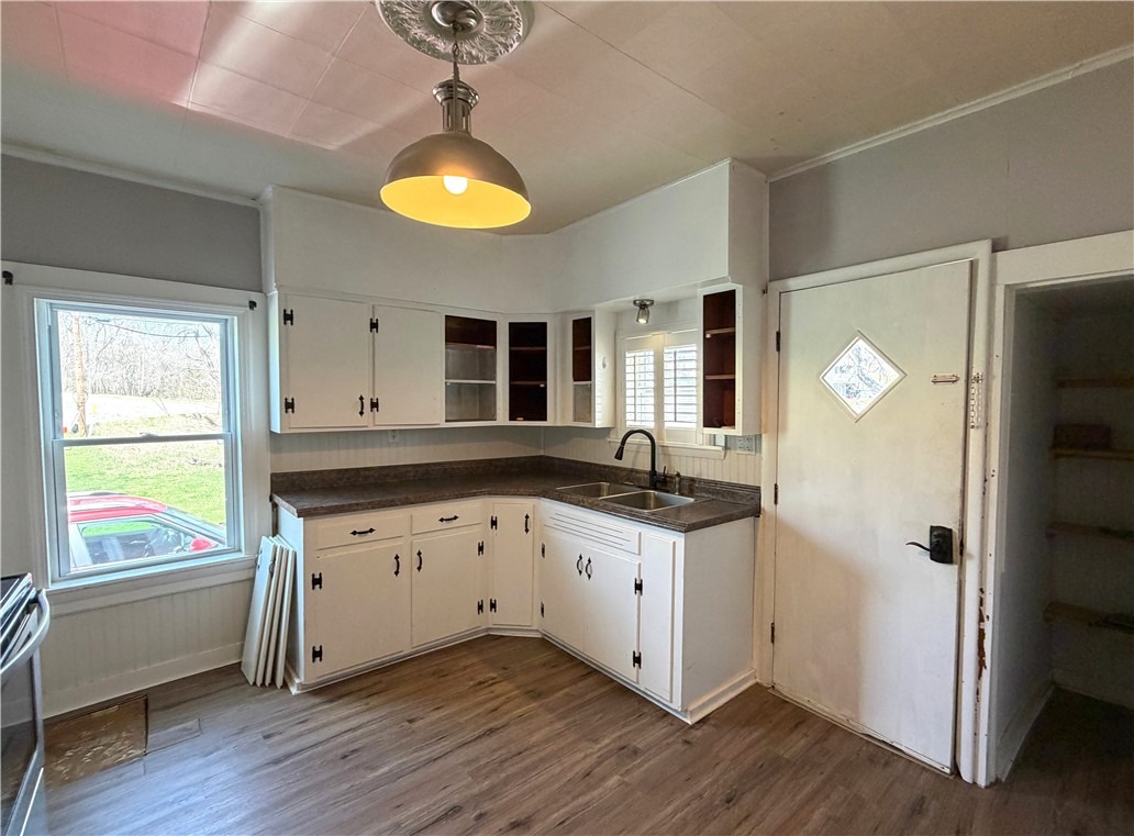 Elm St, Meadow Lands, PA 15347 #1