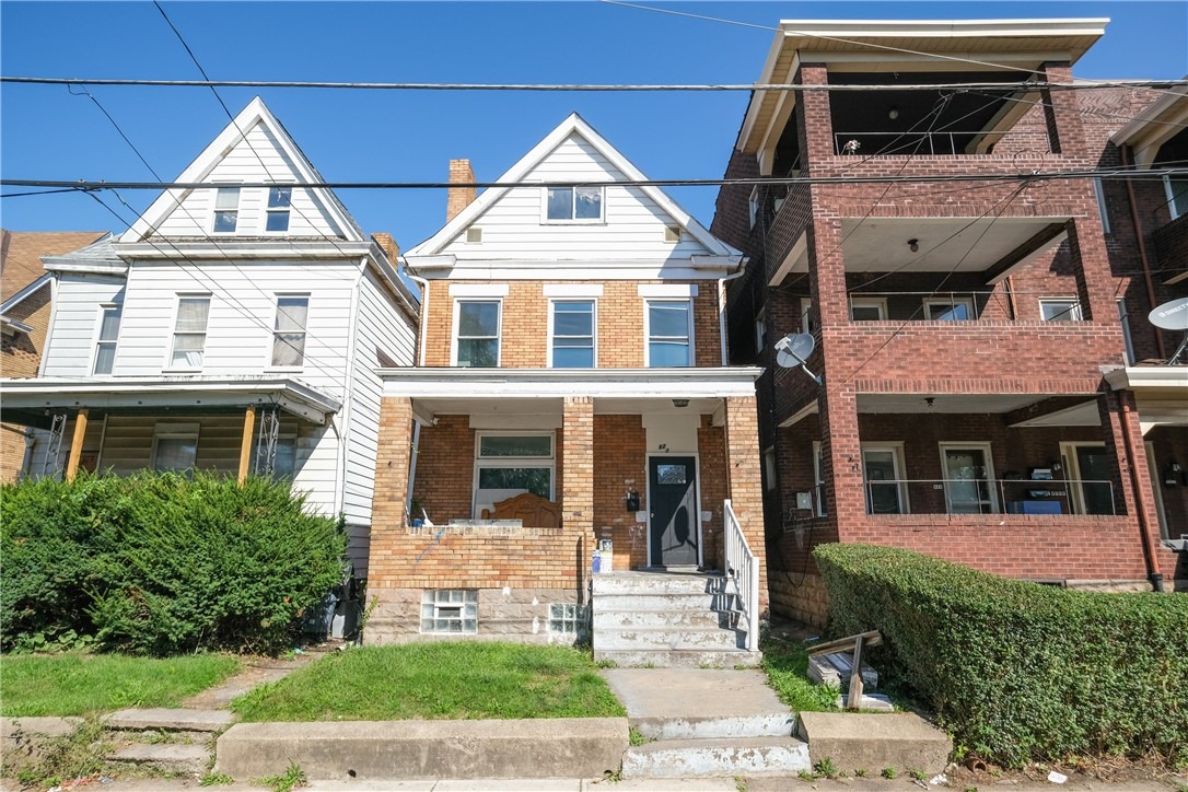 Maple Ave, Turtle Creek, PA 15145