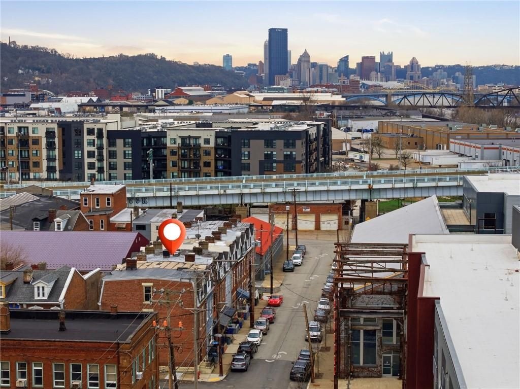 Willow St, Pittsburgh, PA 15201