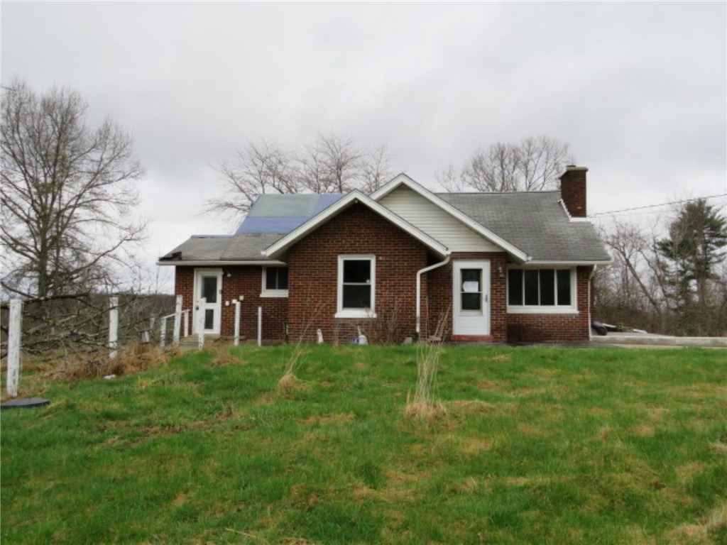 Bakerstown Rd, Tarentum, PA 15084