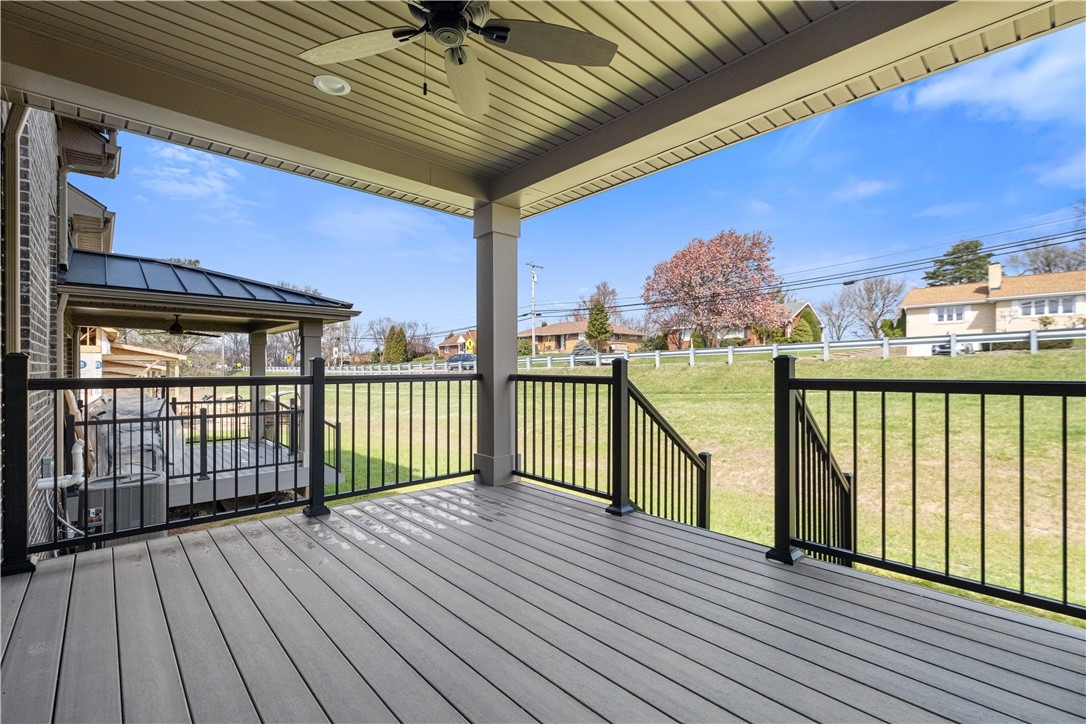 Lucca Ln, Pittsburgh, PA 15241