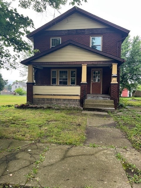 Negley St, Farrell, PA 16121