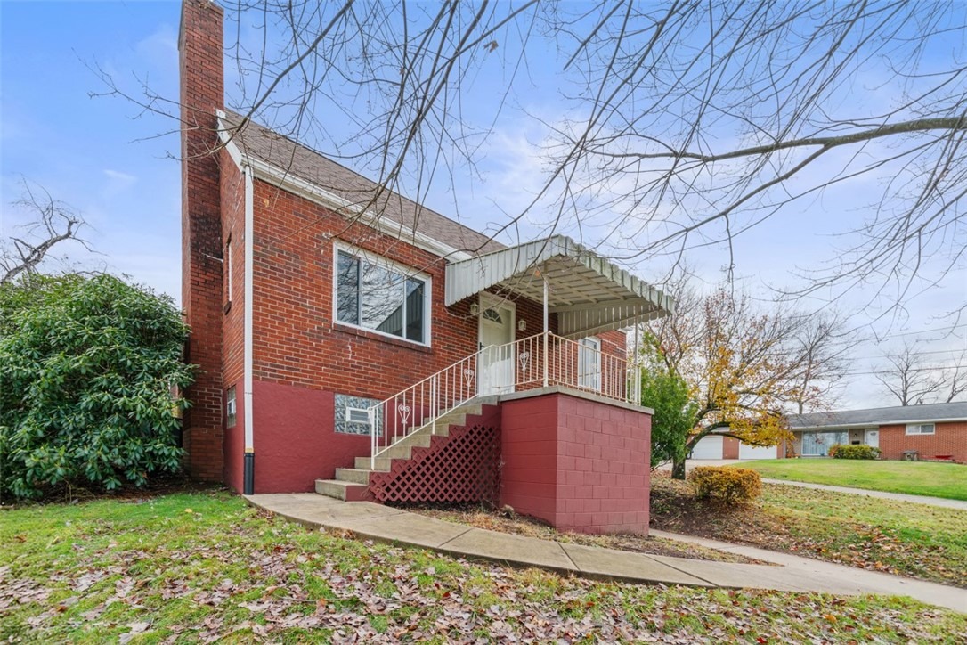 Warren Dr, New Kensington, PA 15068 #1