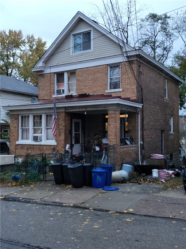 Parkfield St, Pittsburgh, PA 15210 #1