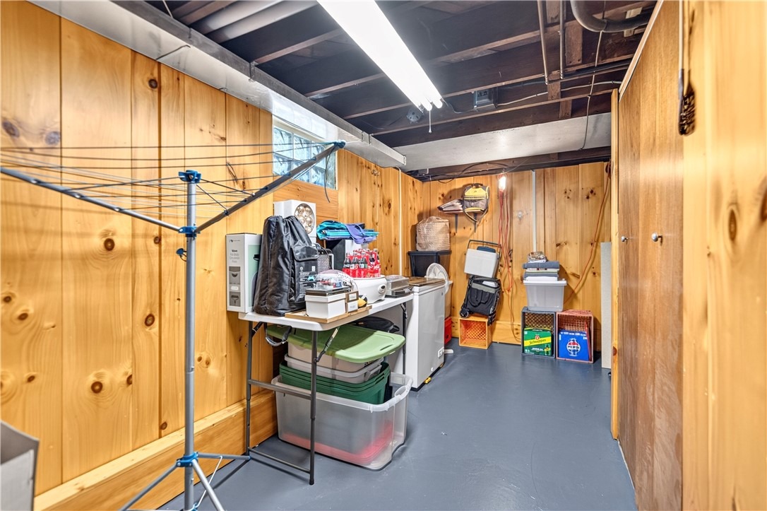 Elizabeth St, West Mifflin, PA 15122 #1