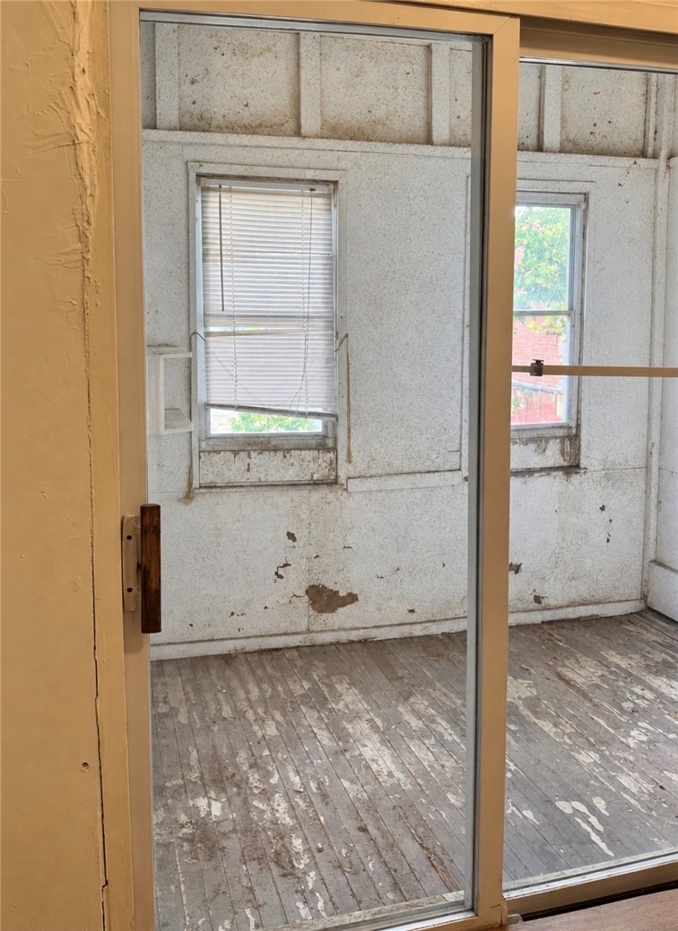North Ave, Wilkinsburg, PA 15221