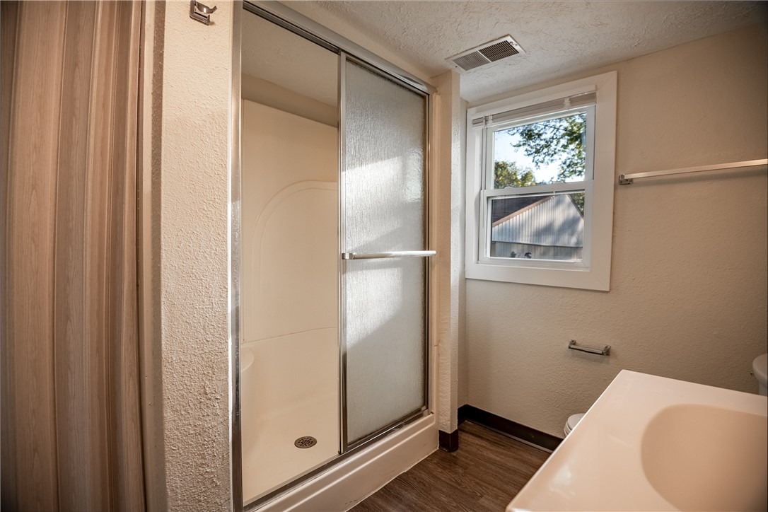 Marshall St, Hermitage, PA 16148