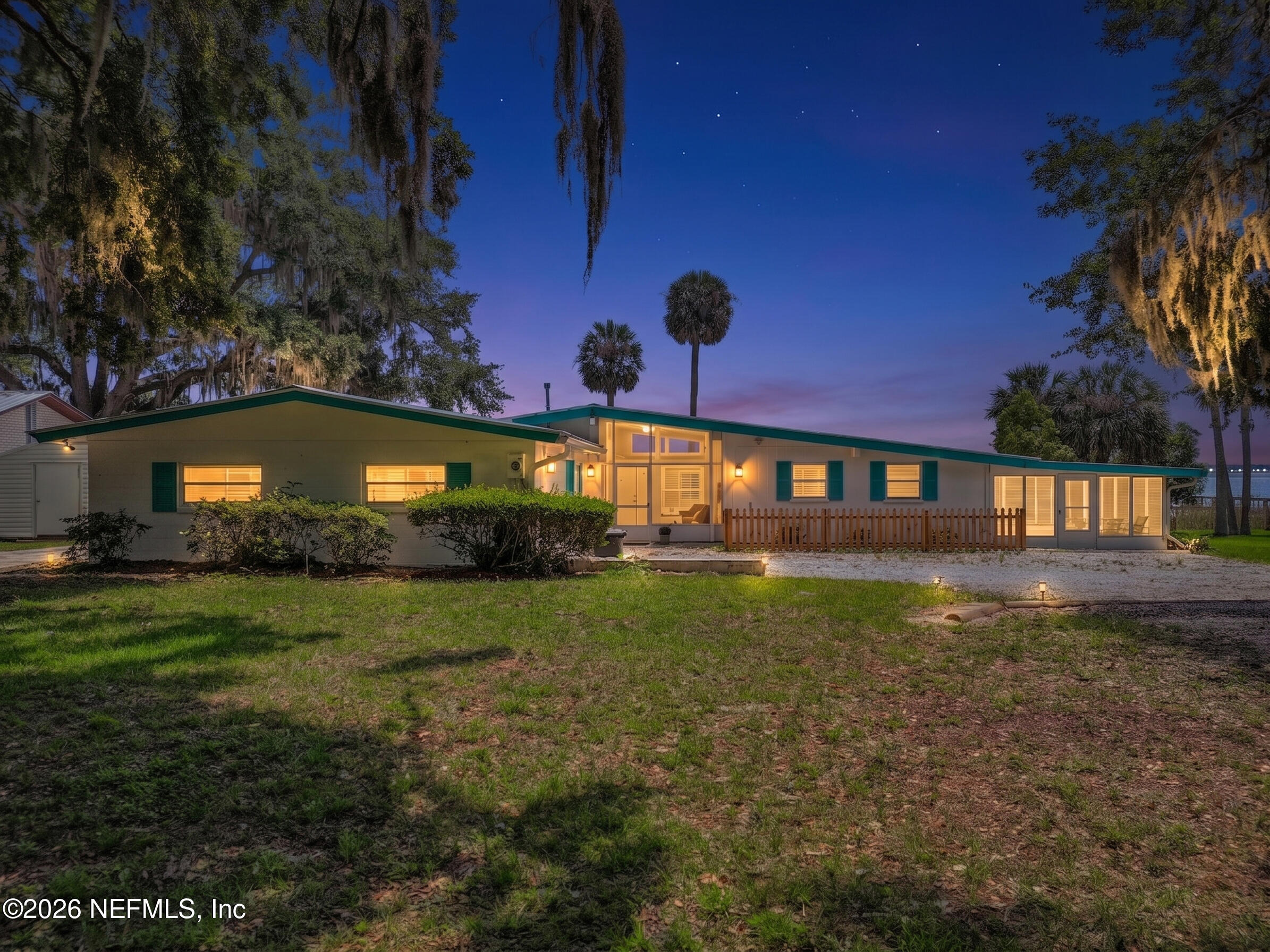 Pique Rd, Crescent City, FL 32112