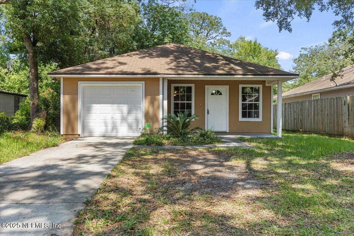 Clairmont Rd, Jacksonville, FL 32207