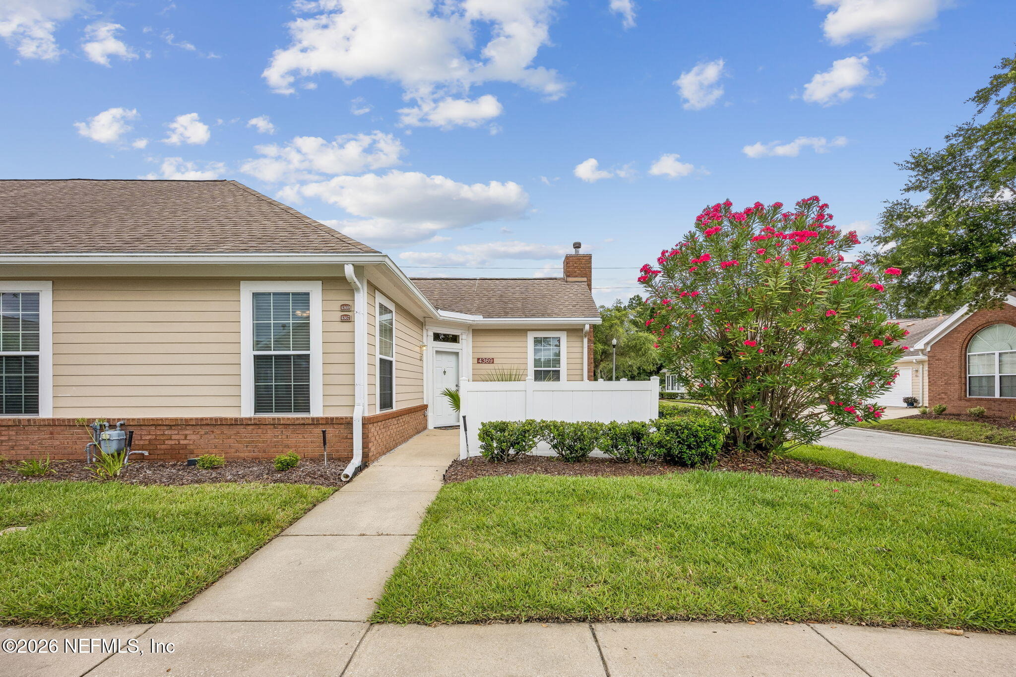 Edgewater Crossing Dr, Jacksonville, FL 32257 #1
