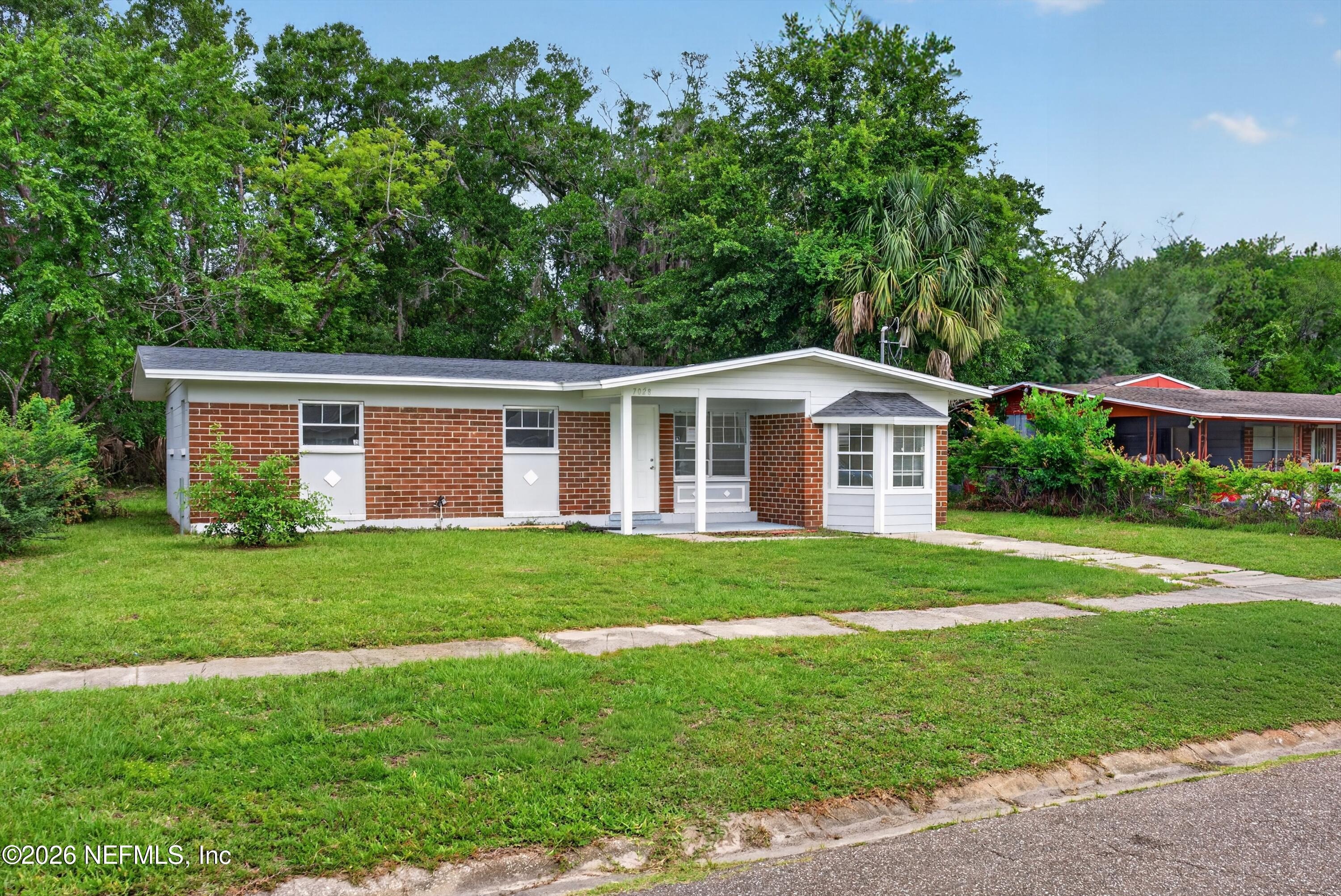 Lincoln Cir, Jacksonville, FL 32209 #1