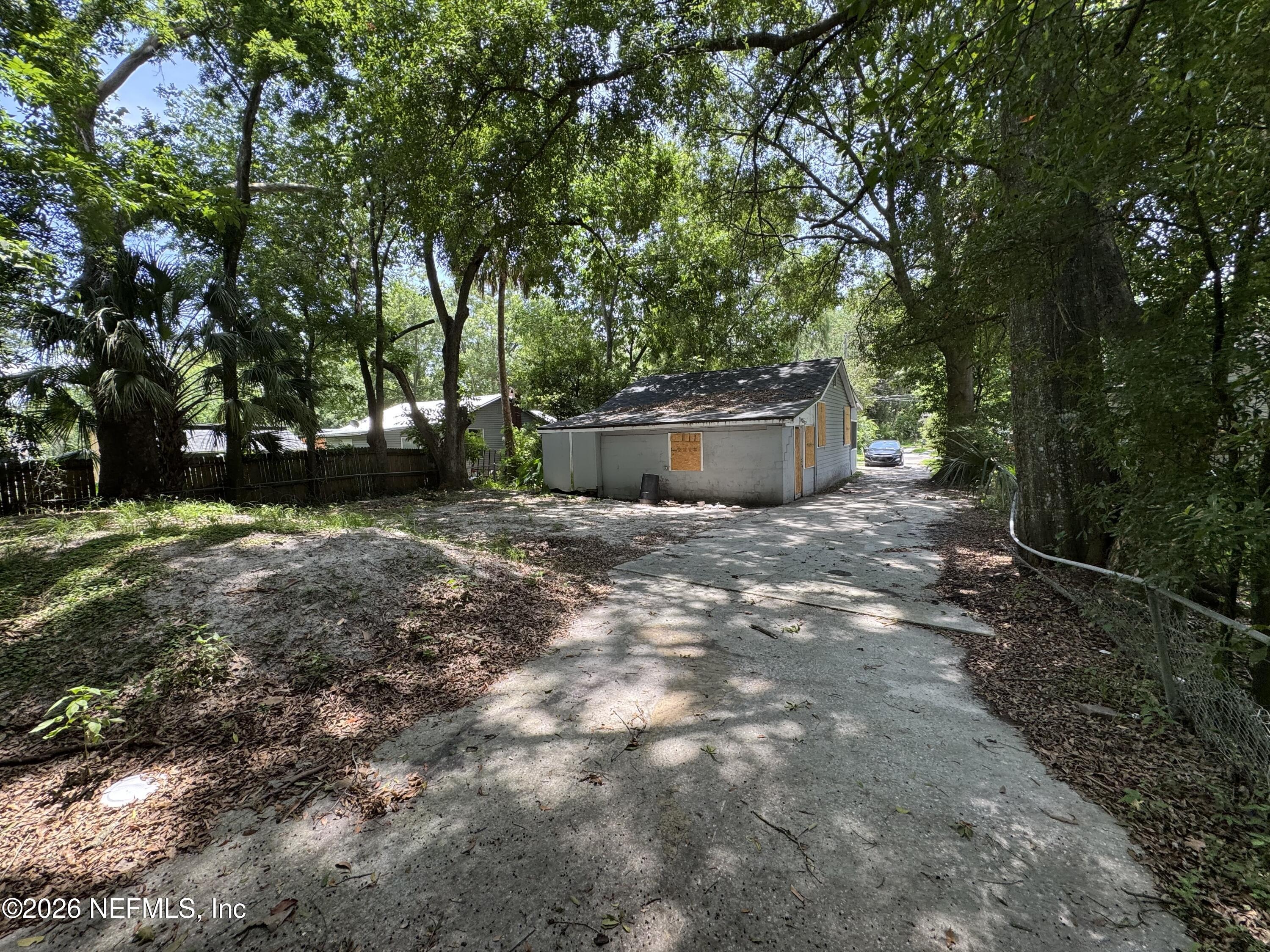 Columbus Ave, Jacksonville, FL 32254