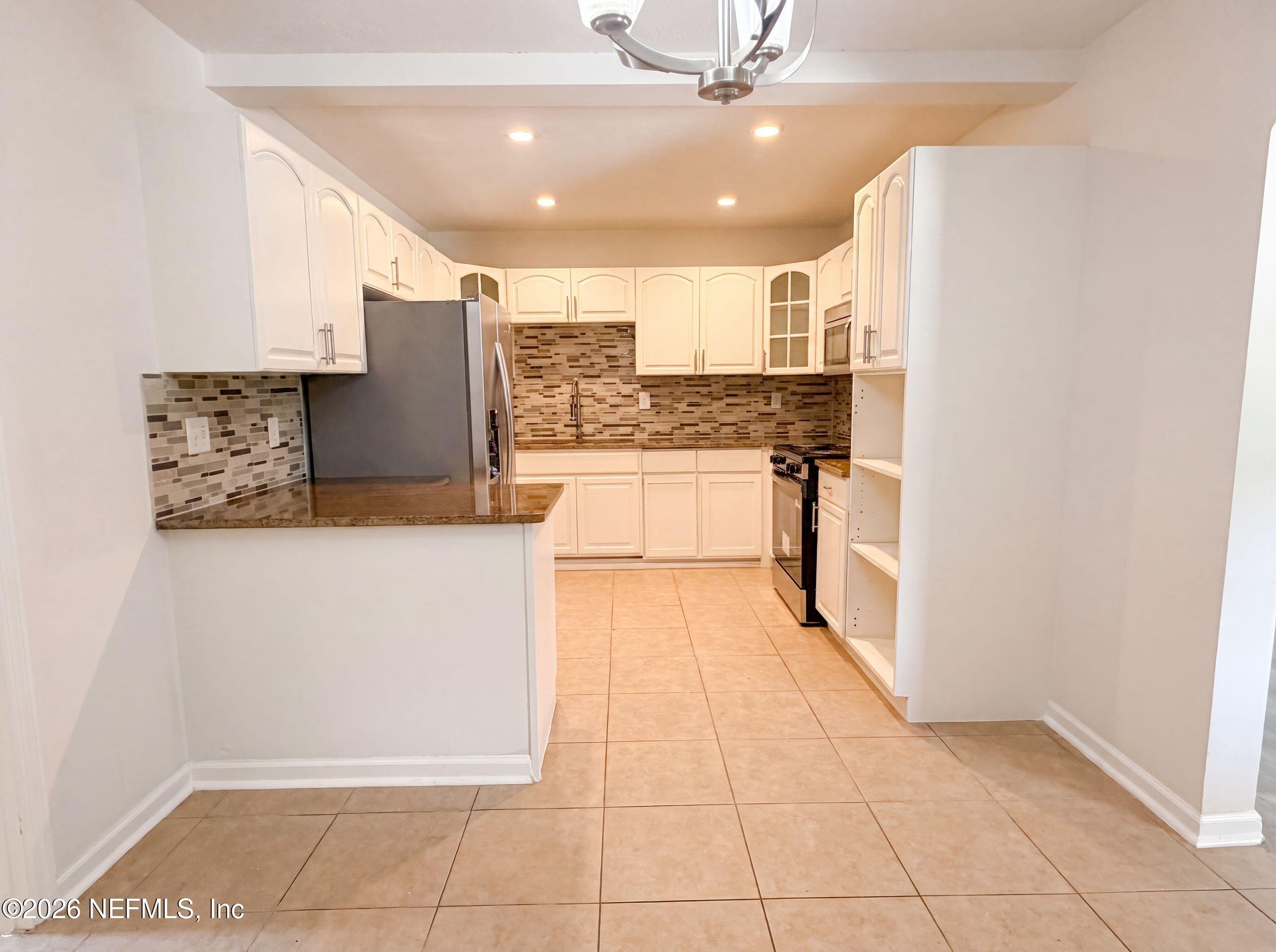 Lake Ridge Ave, Jacksonville, FL 32211 #1