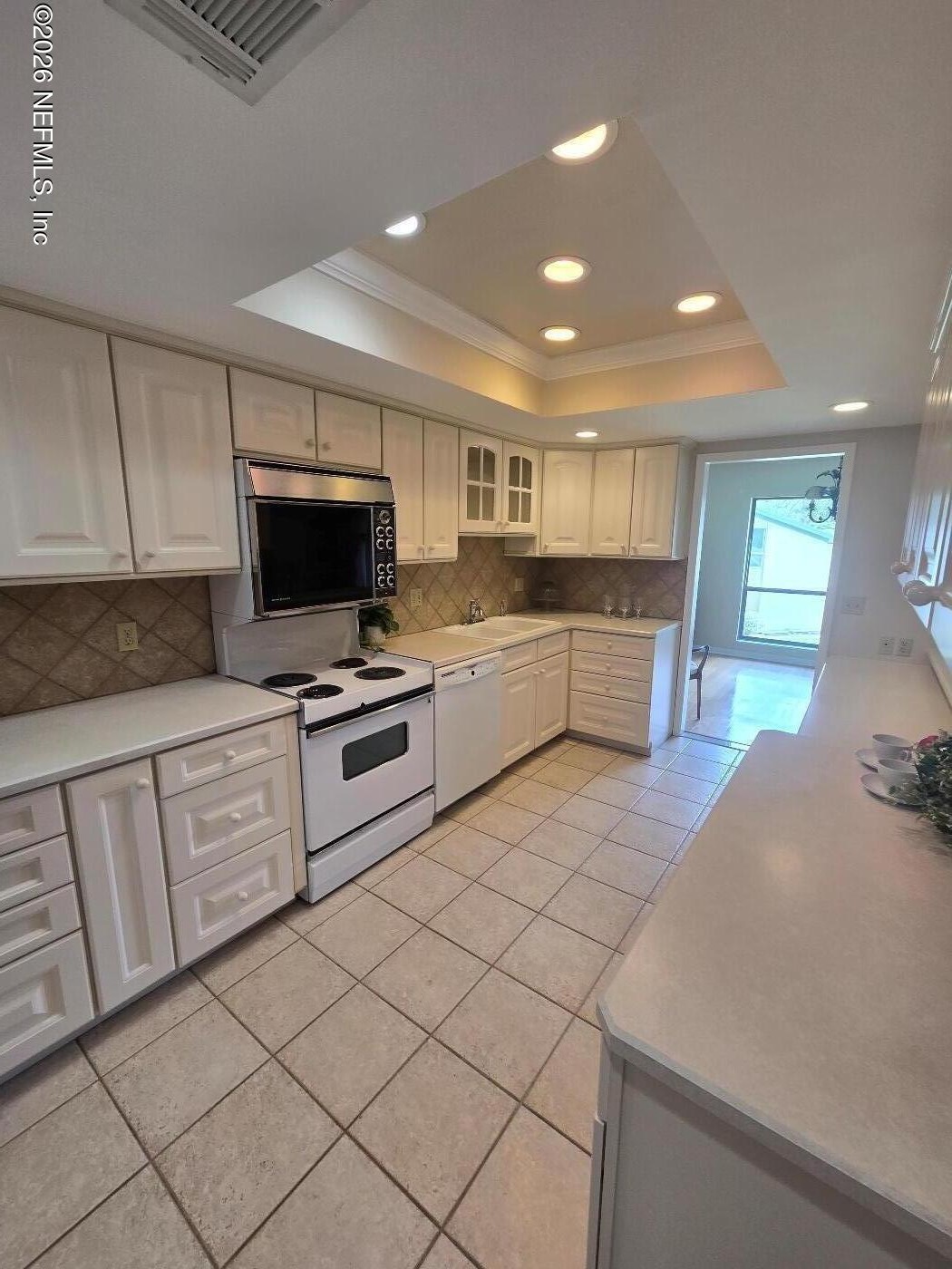 Leisure Ln, Jacksonville, FL 32256
