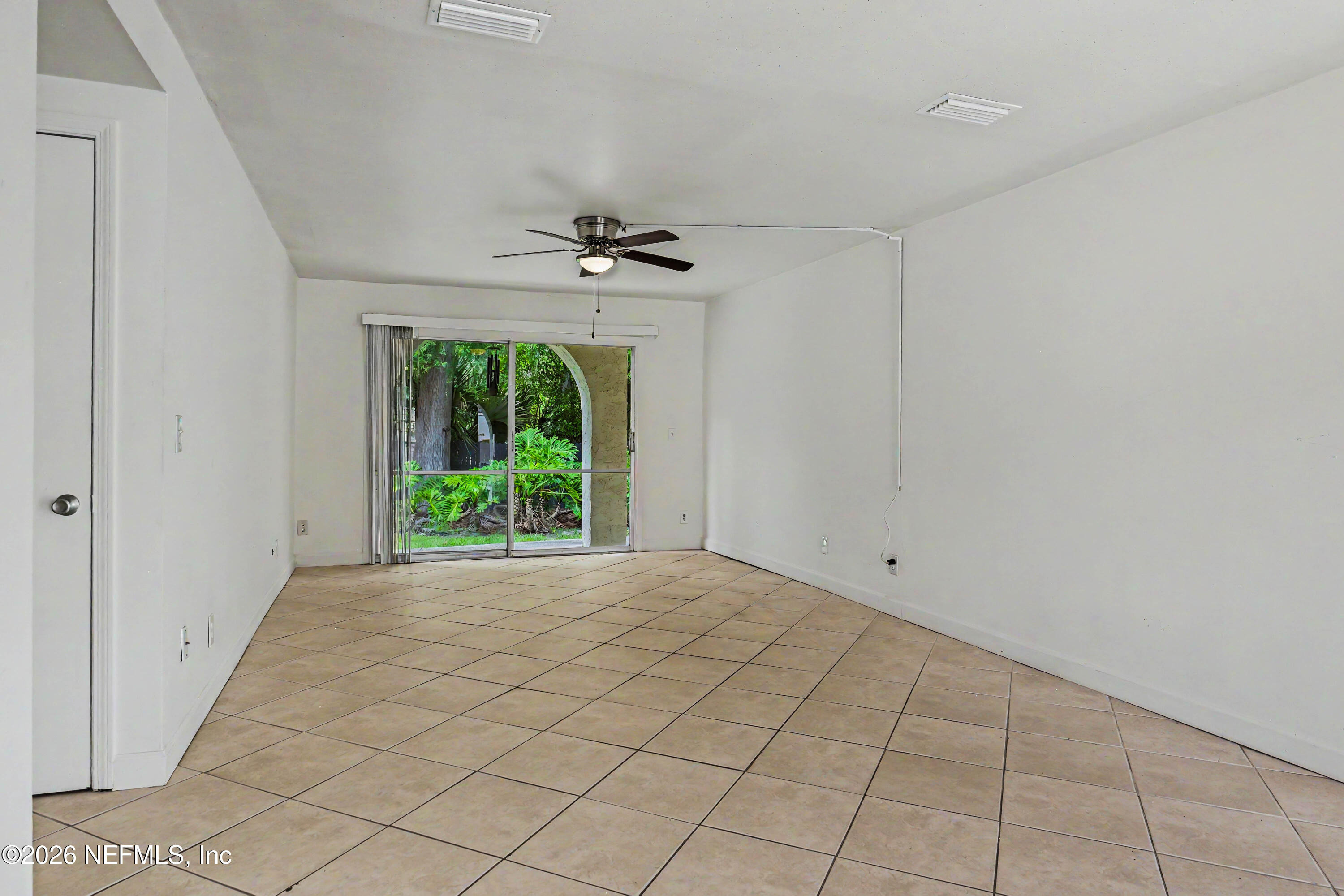 El Prado Rd, Jacksonville, FL 32216 #1