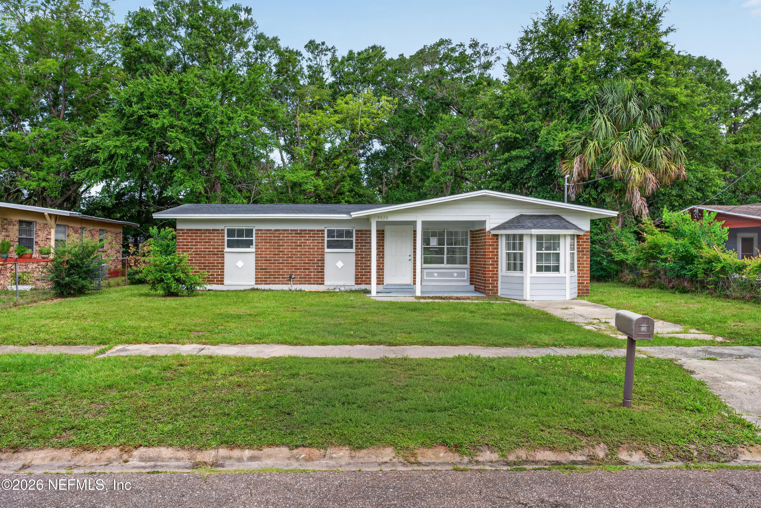 Lincoln Cir, Jacksonville, FL 32209