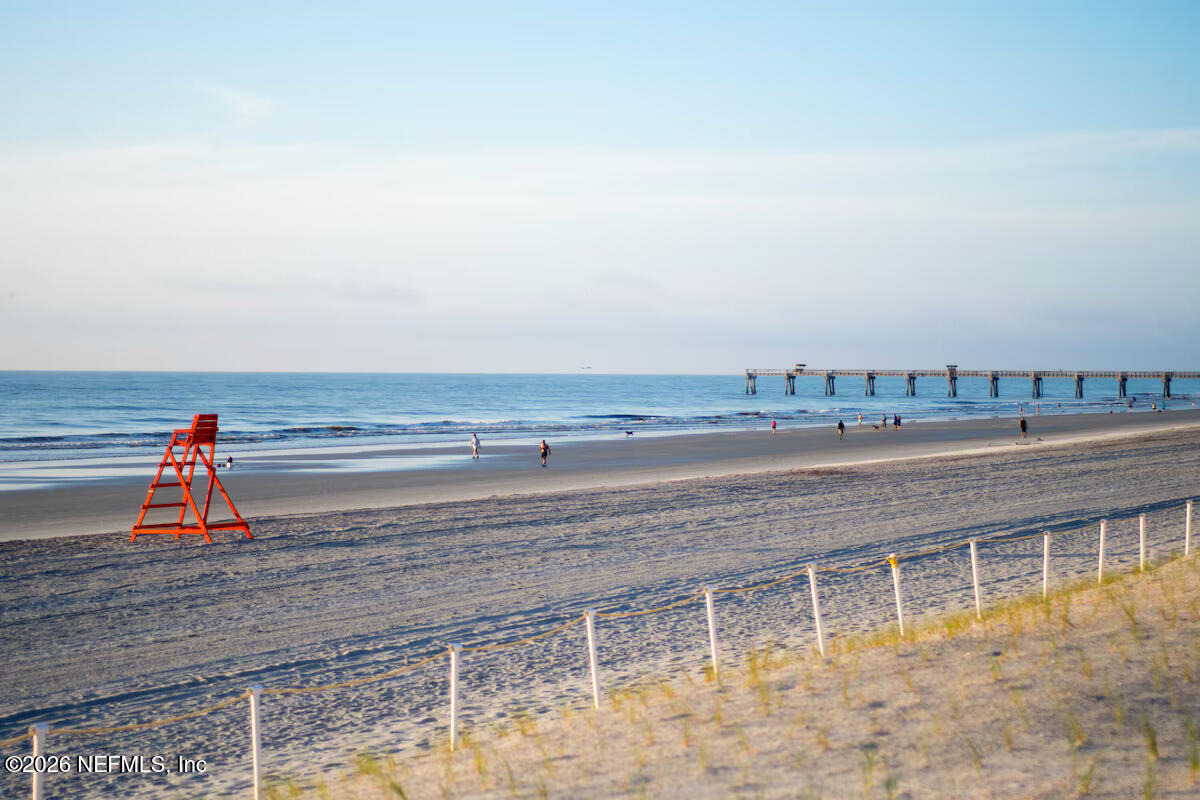 11th Ave, Jacksonville Beach, FL 32250