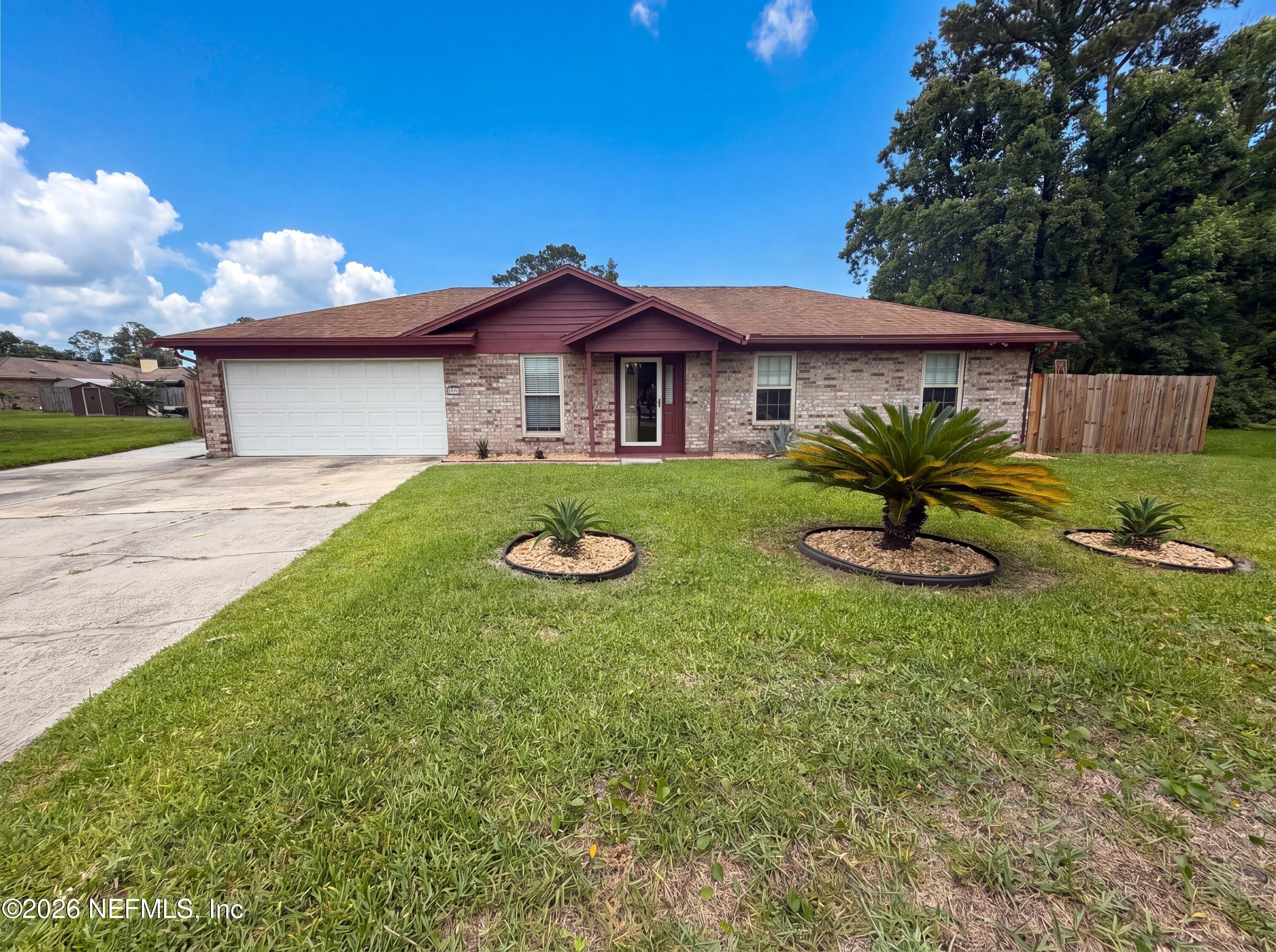 Chalmet Ln, Jacksonville, FL 32218