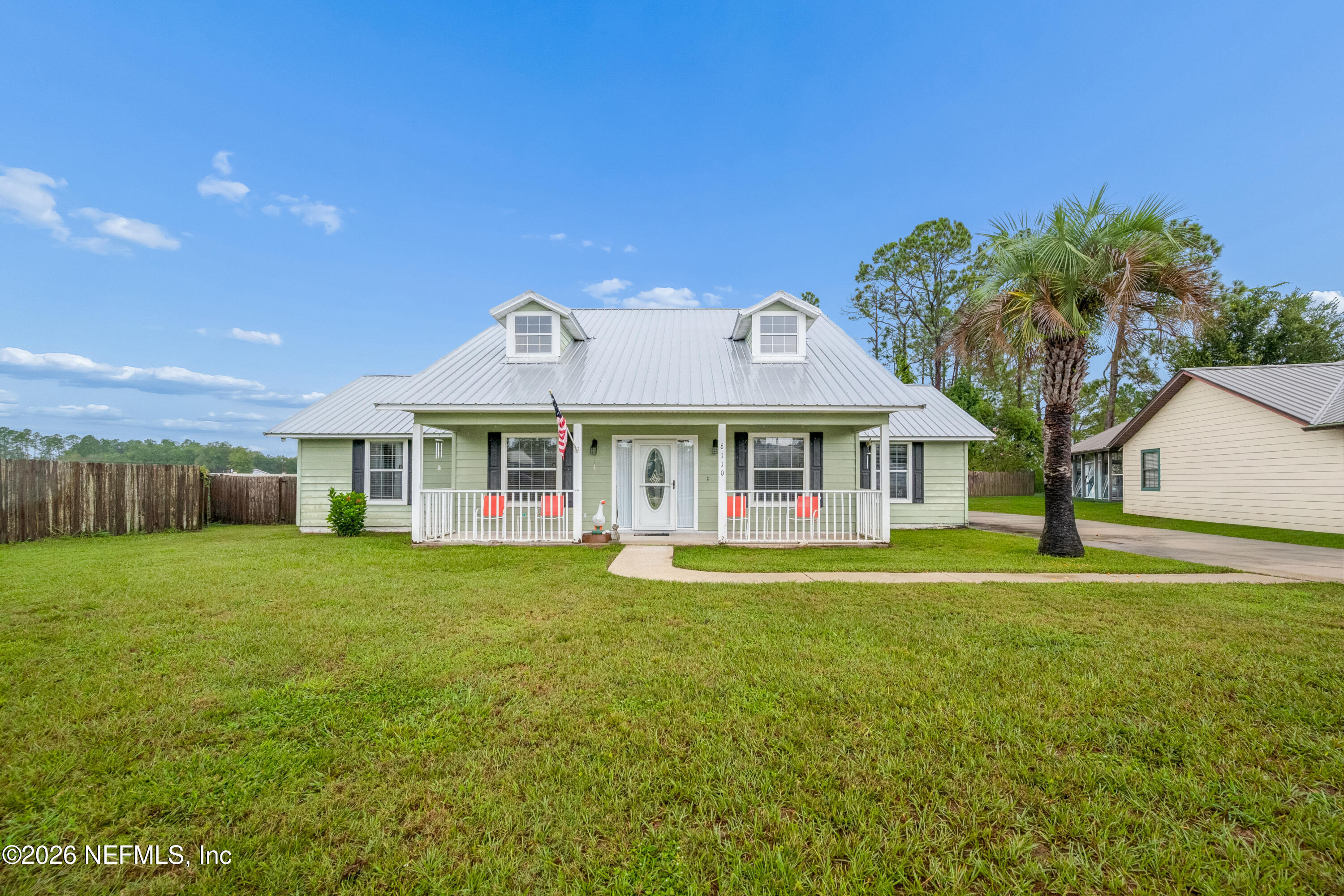 4th Mnr, Palatka, FL 32177