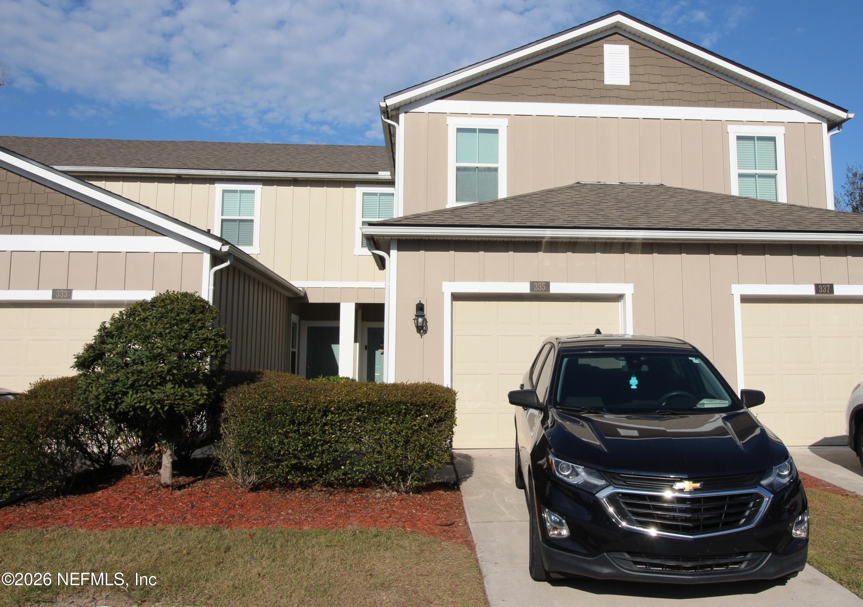 Aralia Ln, Jacksonville, FL 32216
