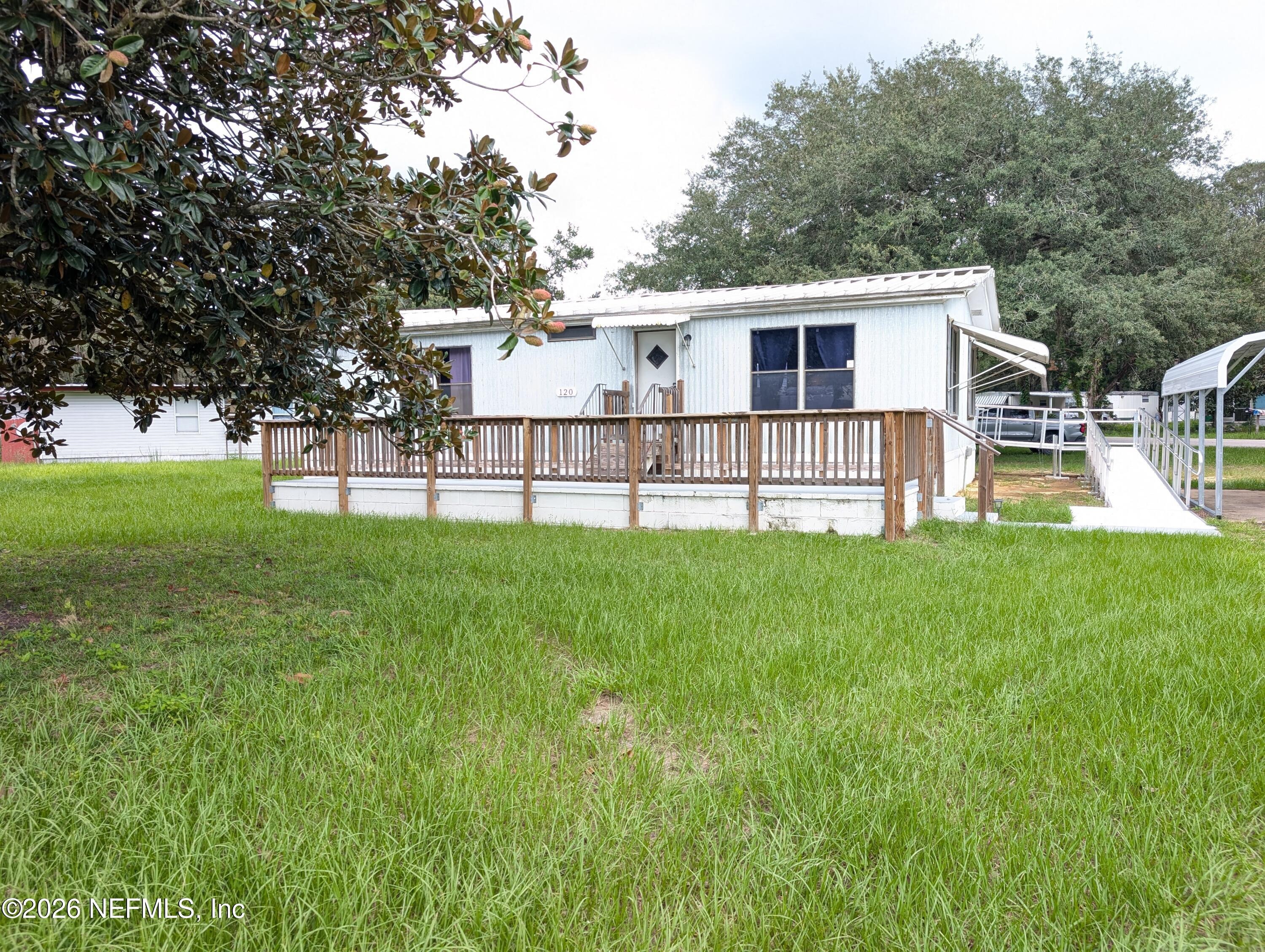 Reaves Ave, Interlachen, FL 32148